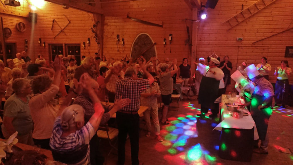 Schwarzwälder Kirschtorte Busreisen