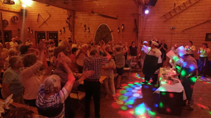 Schwarzwälder Kirschtorte Busreisen